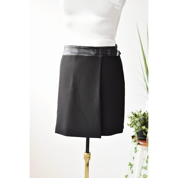 Karl Lagerfeld Dresses & Skirts - Karl Lagerfeld Mini Skirt Woman's L 14 Black Wrap Skirt Leather Buckle Chic Alt